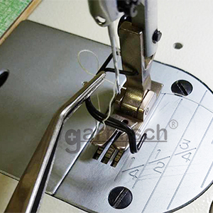 TWE6 縫紉專用鑷子, 方便拷克機及縫衣機穿線與清理棉絮使用.
